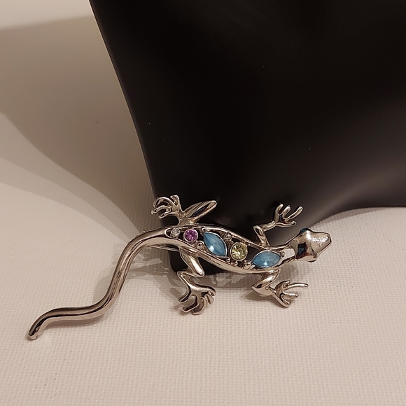 Lizard style silver brooch - Picture 2 of 7